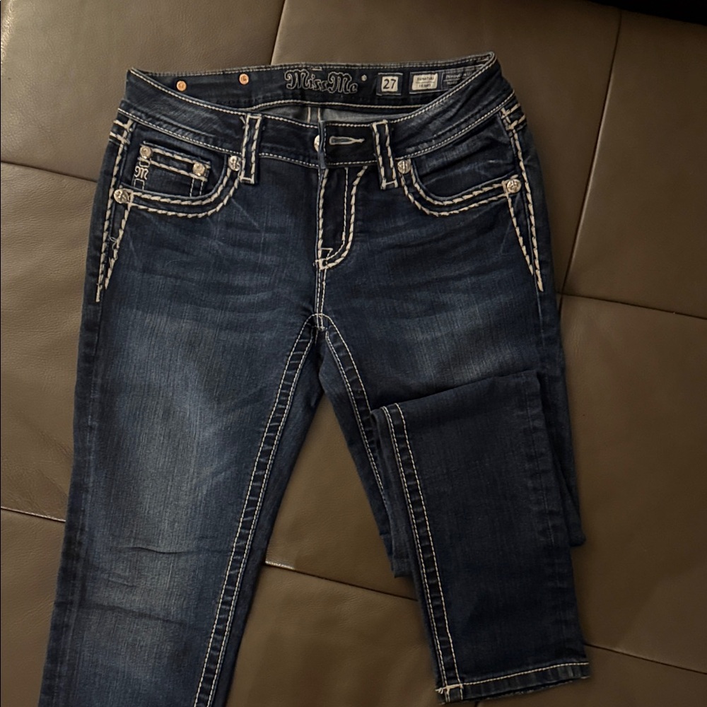 Miss Me Women's Dark Wash Cropped Jeans